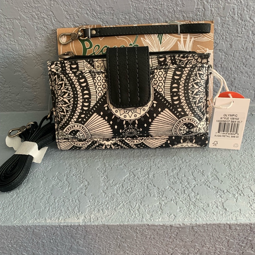 NWT SAkroots Large phone/wallet Crossbody